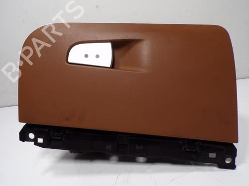 Used Glove box Glove box ALFA ROMEO GIULIA (952_) 2.2 D (952AEM250, 952AEA250) (150 hp) 11058624 11058624
