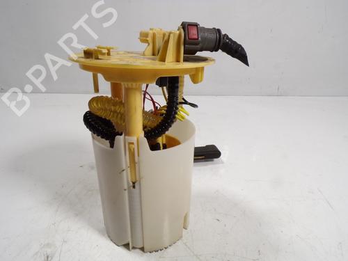 Used Fuel pump Fuel pump RENAULT MEGANE IV Hatchback (B9A/M/N_) 1.5 dCi 110 (B9A3) (110 hp) 8371485 8371485
