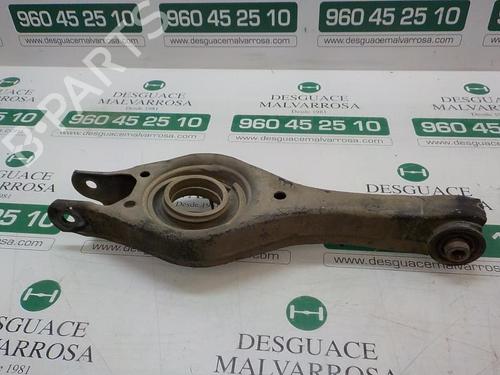 Used Left rear suspension arm HYUNDAI i30 (FD) 1.6 CRDi (116 hp) 3864743