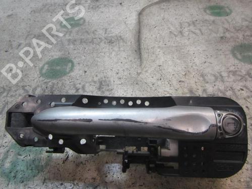 Used Front left exterior door handle RENAULT MEGANE III Hatchback (BZ0/1_, B3_) 1.5 dCi (106 hp) 3835636