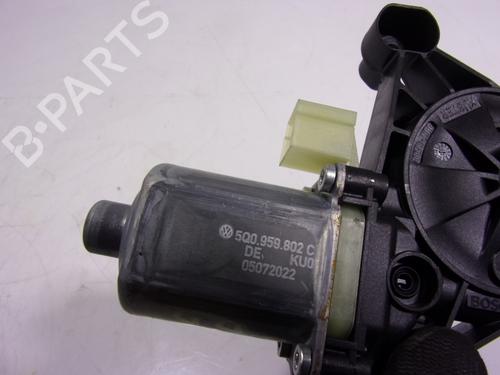 Right front window motor CUPRA LEON Sportstourer (KL8, KU8, KUD) 1.4 e-HYBRID | BP16043200E20 