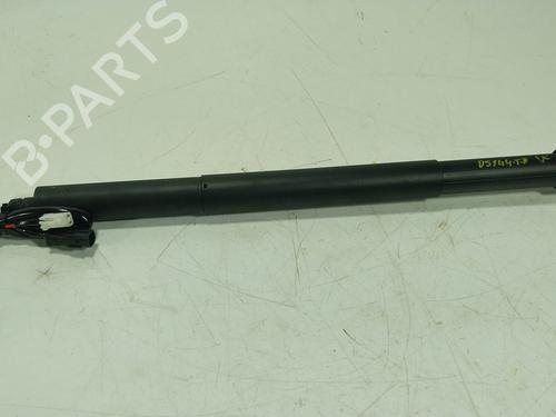 Used Tailgate lift support Tailgate lift support TOYOTA YARIS CROSS (MXP_) 1.5 Hybrid (MXPJ11) (131 hp) 32137163 32137163
