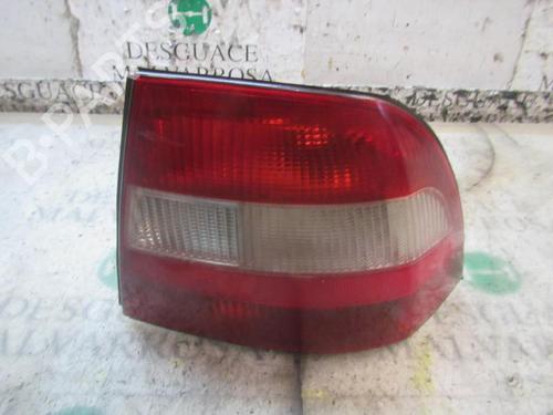 right-taillight-opel-vectra-b-hatchback-j96-1995-1996-1997-1998-1999-2000-2001-2002-2003-3843634 main image