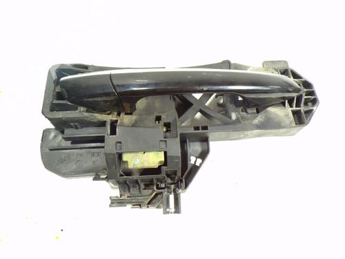 Used Front right exterior door handle Front right exterior door handle 8420463 8420463