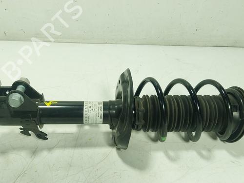 Used Left front shock absorber Left front shock absorber TOYOTA YARIS CROSS (MXP_) 1.5 Hybrid (MXPJ11) (131 hp) 32162247 32162247