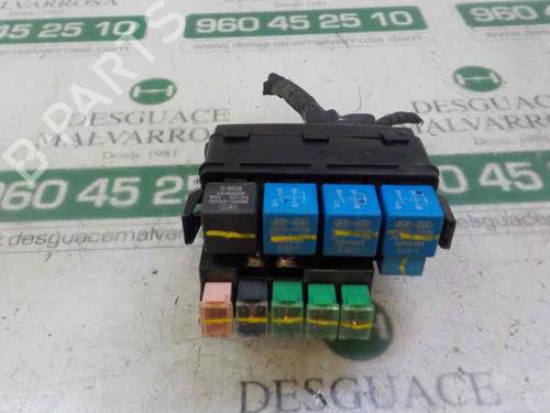 Fuse box KIA CARENS III MPV (UN) 2.0 CRDi 140 | BP5209481E1 