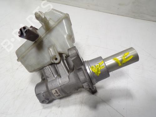 Used Brake master cylinder Brake master cylinder CITROËN C4 Picasso II [2013-2026] 10662635 10662635