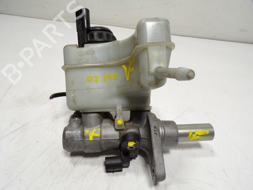 Used Brake master cylinder VW TIGUAN (5N_) 2.0 TDI (140 hp) 11191531