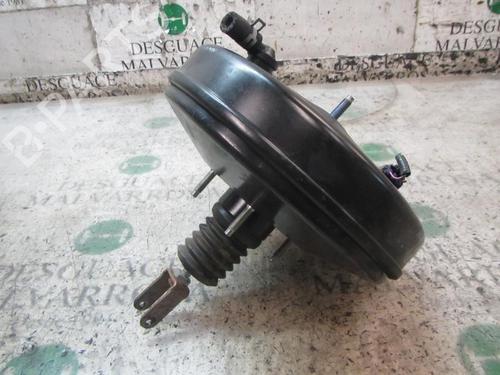 Used Servo brake TOYOTA AURIS Estate (_E18_) 2.0 D-4D (ADE186_) (124 hp) 4010622