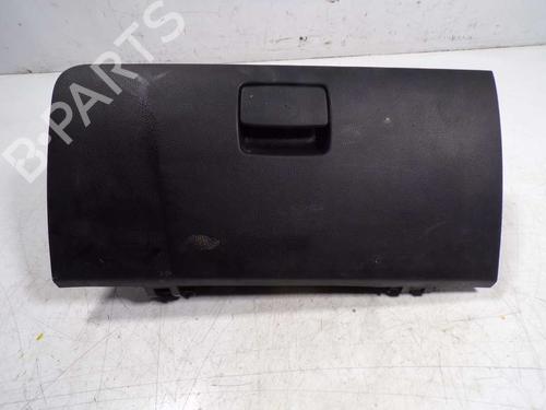 Used Glove box Glove box 8811572 8811572