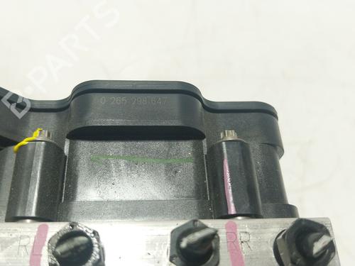 ABS pump TOYOTA YARIS CROSS (MXP_) 1.5 Hybrid (MXPJ10) | BP28208202M43 