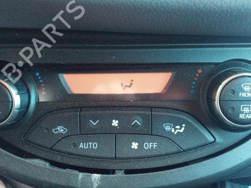 Climate control TOYOTA YARIS (_P13_) 1.3 (NSP130_, NSP130) | BP8141961I5 