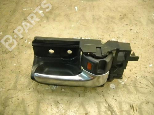 Used Rear right interior door handle Rear right interior door handle TOYOTA AVENSIS (_T25_) 2.0 D-4D (ADT250_, ADT250R) (126 hp) 3785583 3785583