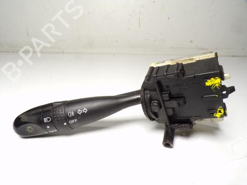 Used Headlight switch Headlight switch SUZUKI GRAND VITARA II (JT, TE, TD) 1.9 DDiS (JB419WD, JB419XD) (129 hp) 13614716 13614716