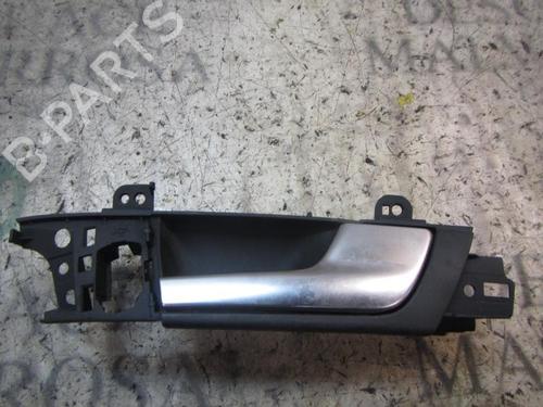 Used Front right interior door handle Front right interior door handle AUDI A3 Sportback (8PA) 2.0 TDI 16V (140 hp) 3835344 3835344