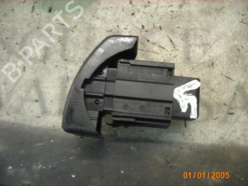 Warning switch OPEL CORSA C (X01) 1.7 DTI (F08, F68) | BP3758790I22 - Image 2
