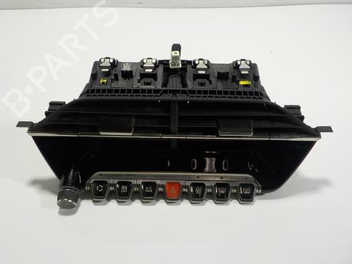 Switch PEUGEOT 208 II (UB_, UP_, UW_, UJ_) 1.2 PureTech 100 | BP11946902I30