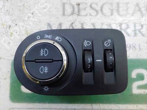 Used Headlight switch OPEL CORSA D (S07) [2006-2015]  5667519