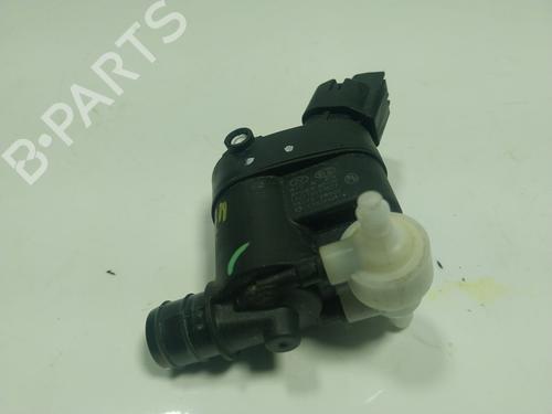 Used Washer pump Washer pump HYUNDAI i30 (PDE, PD, PDEN) 2.0 N (280 hp) 17784393 17784393