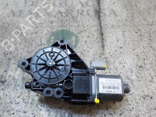 Used Left rear window motor HYUNDAI i30 (FD) 1.4 (109 hp) 3847338