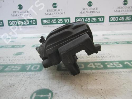 Used Right front brake caliper Right front brake caliper BMW 1 (E87) 120 d (163 hp) 11550282 11550282
