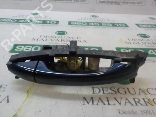 rear-right-exterior-door-handle-mercedes-benz-c-class-w203-a21176018705359-2000-2001-2002-2003-2004-2005-2006-2007-3865003 main image
