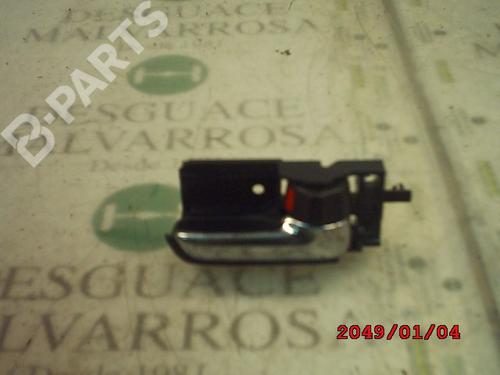 Used Front right interior door handle Front right interior door handle SUZUKI SWIFT III (MZ, EZ) 1.3 4x4 (RS 413, ZD11S) (92 hp) 3779484 3779484