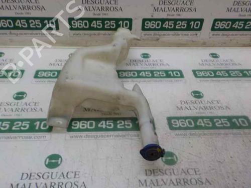 Used Windscreen washer tank FORD FIESTA VI (CB1, CCN) 1.6 TDCi (90 hp) 7411935