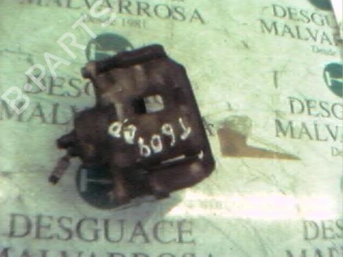 right-front-brake-caliper-hyundai-santamo-1998-1999-2000-2001-2002-11554815 main image