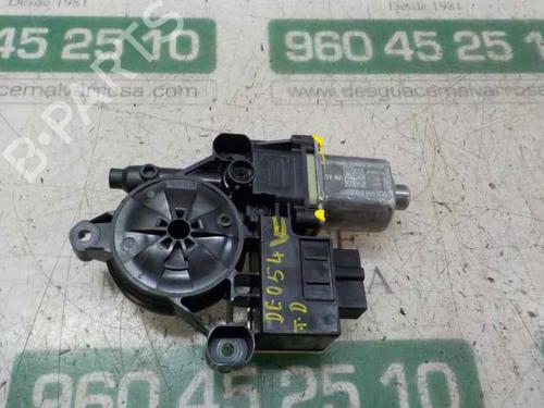 Used Right rear window motor Right rear window motor SEAT IBIZA V (KJ1, KJG) 1.0 TSI (116 hp) 4448709 4448709