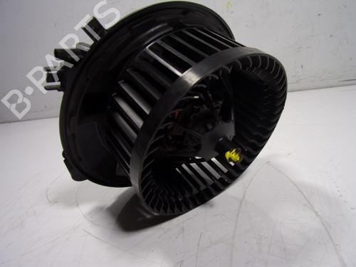 Used Heater blower motor VW GOLF VII (5G1, BQ1, BE1, BE2) 1.6 TDI (105 hp) 16138506