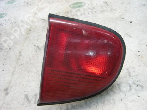 Used Left tailgate light Left tailgate light FORD ESCORT VI (GAL) 1.8 D (60 hp) 3748675 3748675