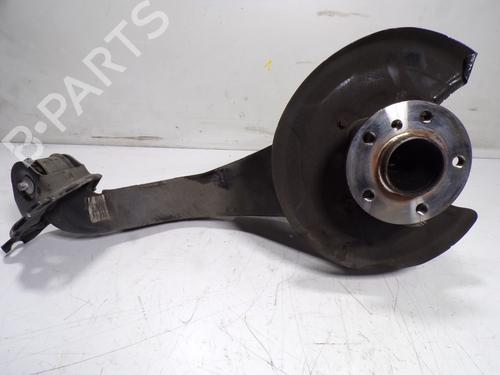 Achsschenkel links hinten BMW 2 Gran Tourer (F46) 218 d (150 hp) 10746833