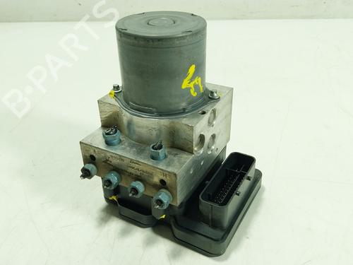 Used ABS pump ABS pump BMW 6 Gran Coupe (F06) 640 i (320 hp) 26571338 26571338