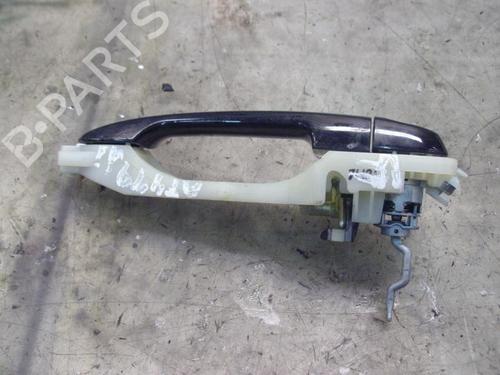 Front left exterior door handle KIA CARENS III MPV (UN) 2.0 CRDi 140 | BP3787727C128 