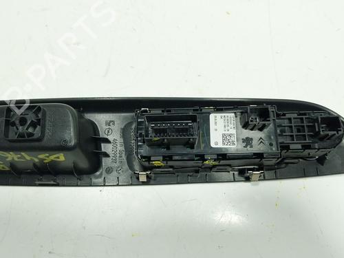 Left front window switch OPEL CORSA F (P2JO) 1.2 (68) | BP36394590I27 - Image 2