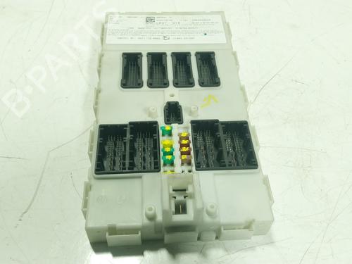 Used Fuse box Fuse box MINI MINI (F56) Cooper D (116 hp) 32492187 32492187