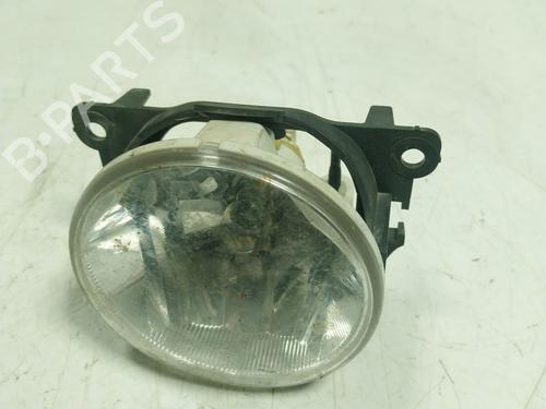 right-front-fog-light-peugeot-2008-i-cu_-15-bluehdi-100-9675450980-2013-16664666 main image