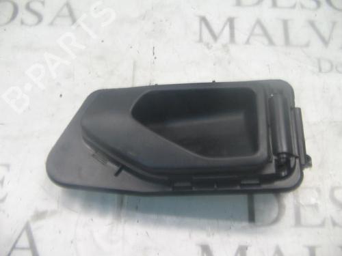Used Front right interior door handle Front right interior door handle PEUGEOT 306 (7B, N3, N5) 1.9 D (69 hp) 3779256 3779256