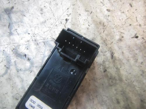 Højre bagtil elrude kontakt VW PHAETON (3D1, 3D2, 3D3, 3D4, 3D6, 3D7, 3D8, 3D9) 3.0 V6 TDI 4motion | BP4008874I28 