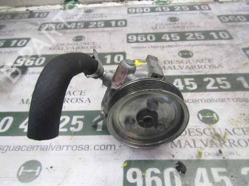 Used Steering pump FIAT GRANDE PUNTO (199_) 1.3 D Multijet (199.AXD11, 199.AXD1A, 199.AXD1B,... (90 hp) 3859614