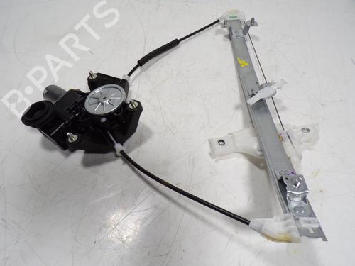Used Rear right window mechanism TOYOTA YARIS CROSS (MXP_) [2020-2025]  15581782