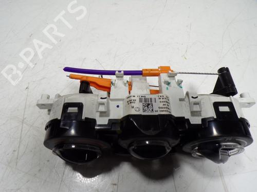 Climate control PEUGEOT 208 I (CA_, CC_) 1.2 PureTech 82 | BP17202836I5 