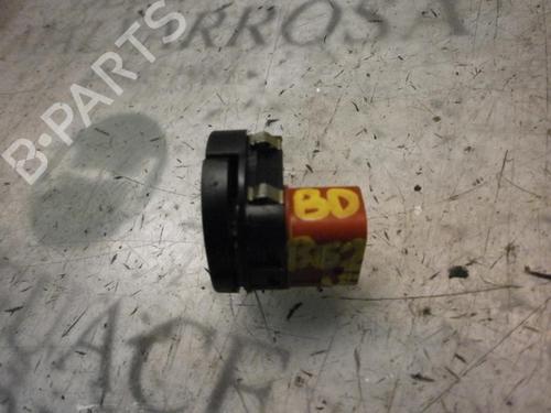 Right front window switch FORD FIESTA V (JH_, JD_) 1.6 TDCi | BP3737258I26