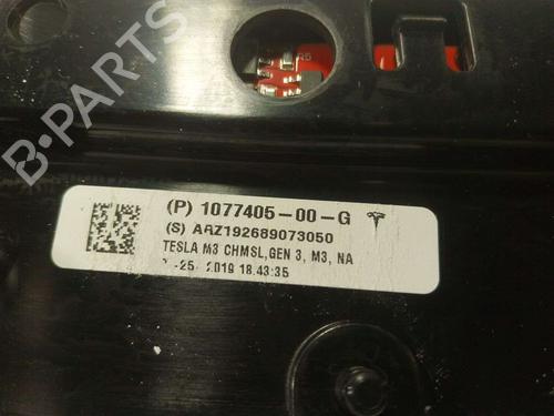 Rear center light TESLA MODEL 3 (5YJ3) EV AWD | BP38314311I39 - Image 3