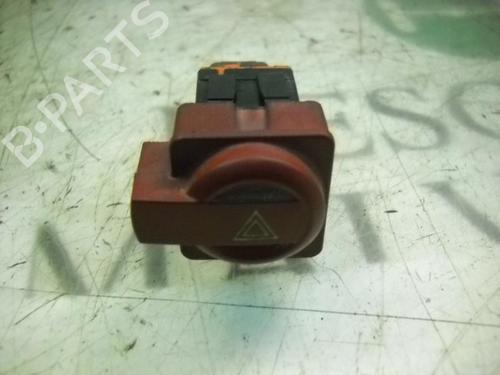 Used Warning switch Warning switch CITROËN C4 Coupe (LA_) [2004-2013] 3735559 3735559