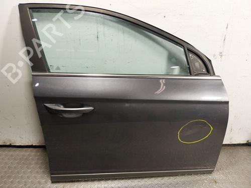 Used Right front door HYUNDAI IONIQ (AE) 1.6 GDI Hybrid (141 hp) 32319019