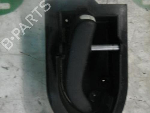 Used Front left interior door handle Front left interior door handle FORD MONDEO I (GBP) 1.8 i 16V (115 hp) 3750395 3750395