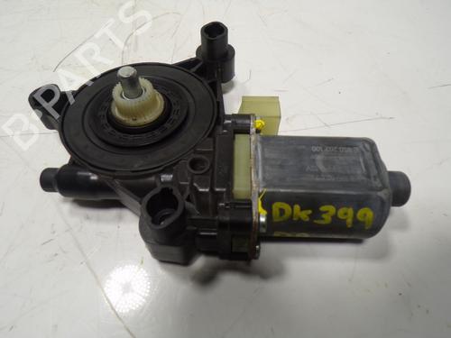 Moteur de lève-vitre avant droit SEAT LEON ST (5F8) [2012-2020]  12909216