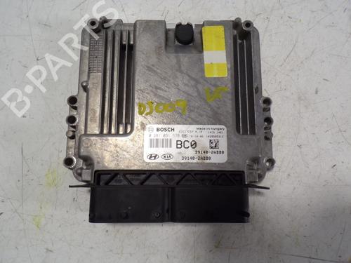 Used Engine control unit (ECU) Engine control unit (ECU) HYUNDAI TUCSON (TL, TLE) 1.7 CRDi (116 hp) 9443896 9443896